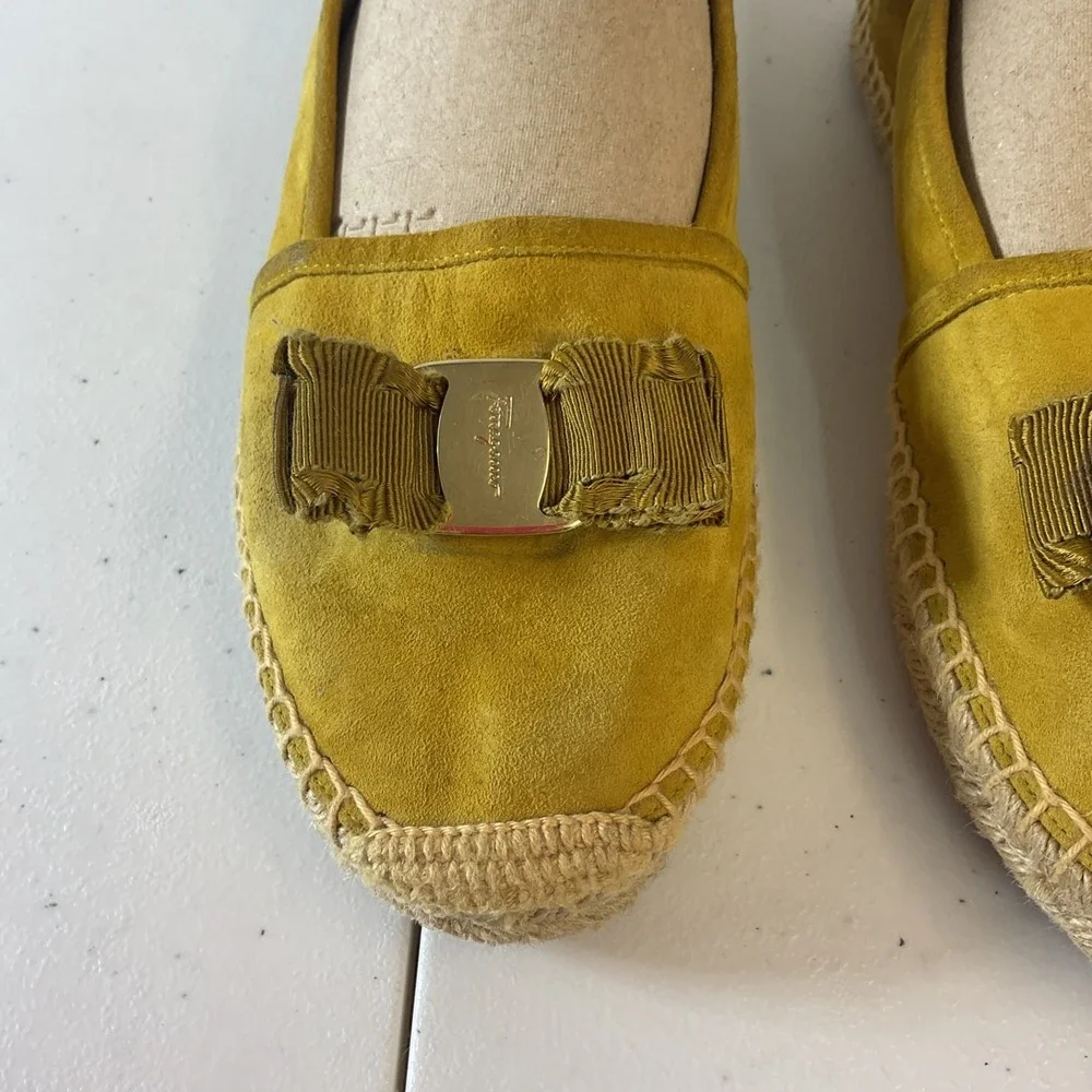 Ferragamo‎ Elodie Espadrille Suede Slip-On Flats Mustard Chartreuse Sz 7.5 Women
